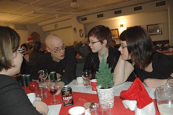kuva tb_pikkujoulu2010_122.jpg